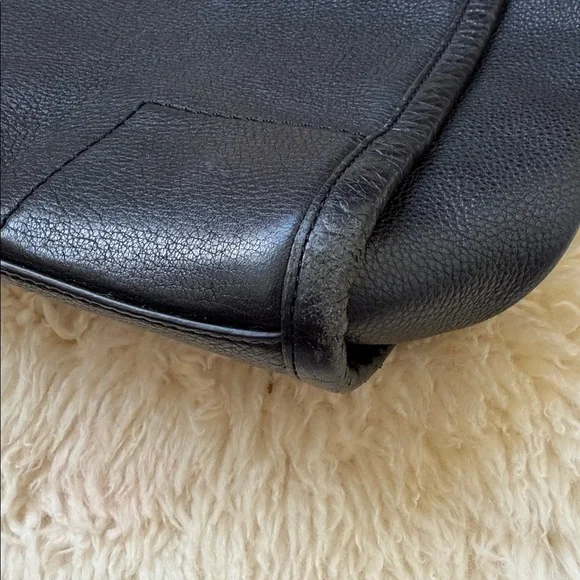 Tory Burch Britten Small Black Leather Bag - Picture 10 of 10